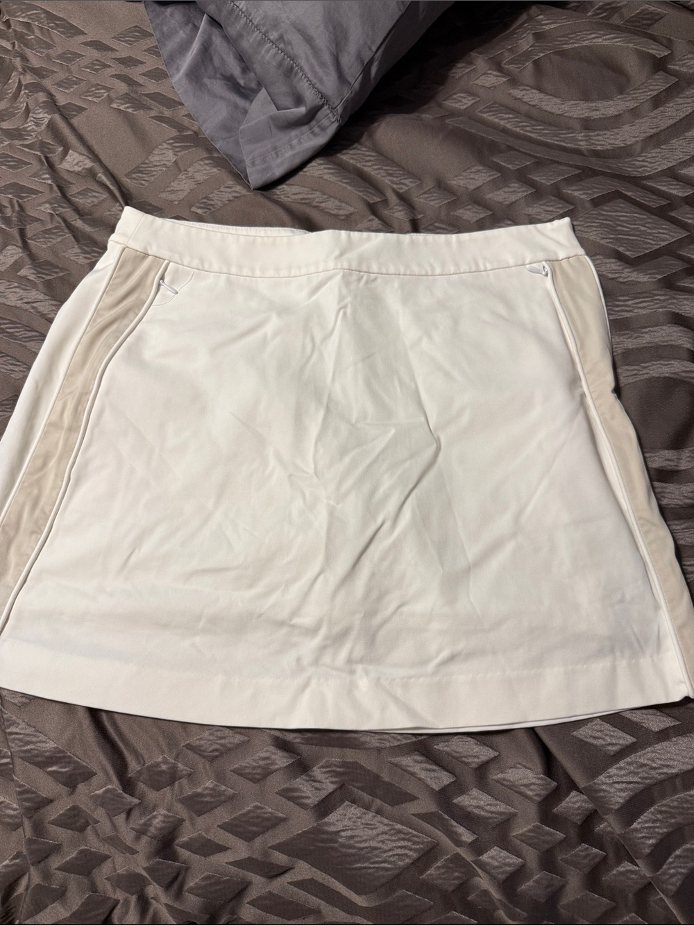 G/FORE White Mini Skirt with Beige Side Panels